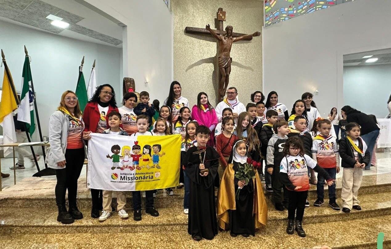 IAM prepara crianças para a missionariedade