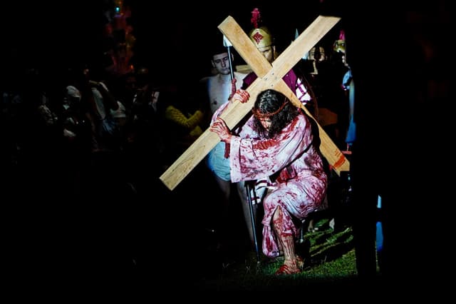 Encenações da Paixão de Cristo marcam a programação da Semana Santa em Cascavel
