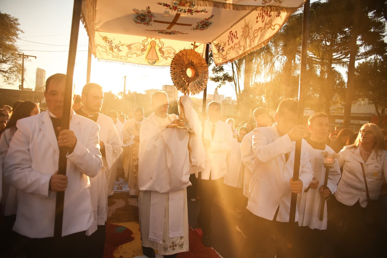 Solenidade de Corpus Christi 2026 terá mudança de horário e local de início em Cascavel