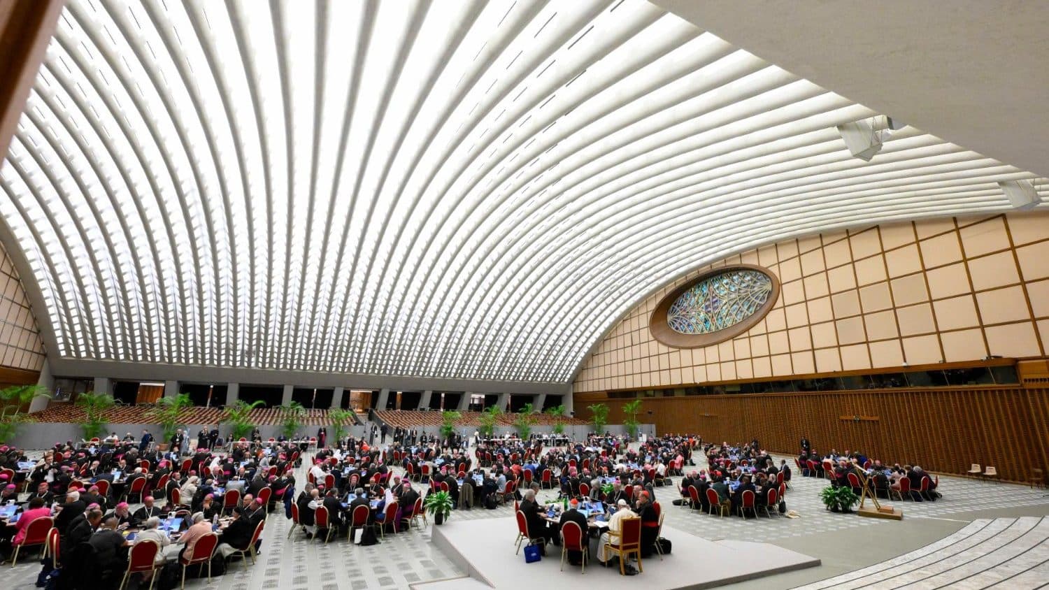 Vaticano lança documento que indica o caminho de implementação do Sínodo sobre a Sinodalidade