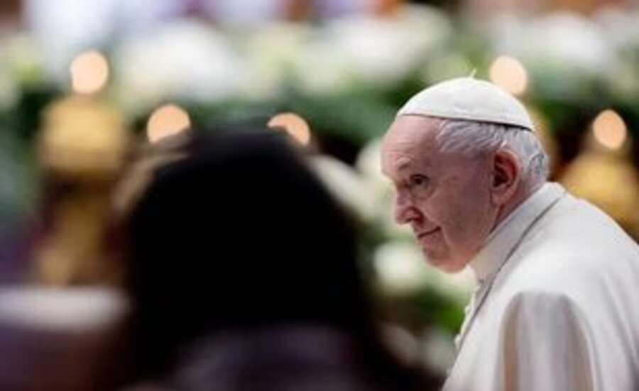 Papa fala da diferença entre teólogos e catequistas