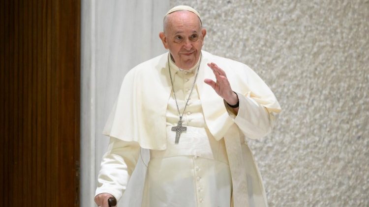 O Papa: ser missionário, ser apostólico é uma dimensão vital para a Igreja