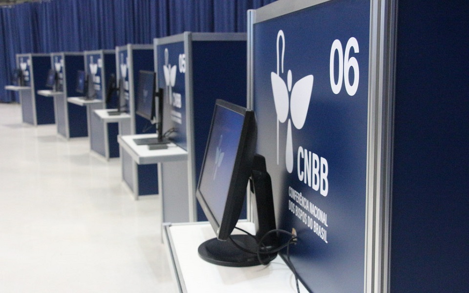 No sexto dia da 60ª Assembleia Geral da CNBB, Bispos vão das início às votações. Saiba como será o processo 