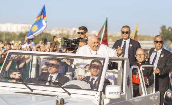 Papa Francisco diz que voltou da JMJ Lisboa 2023 “de coração feliz”