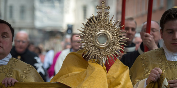 Confira o que abre e fecha em Cascavel no feriado de Corpus Christi